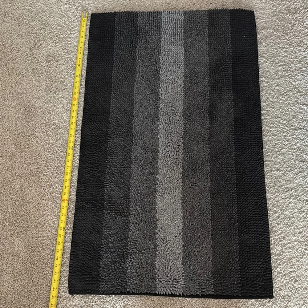 Elegant Black and Gray Striped Rug